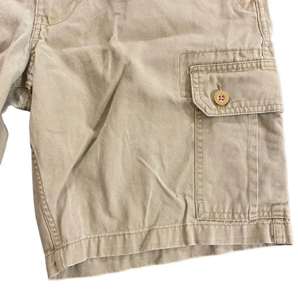 U.S. Polo Assn size 38W men's shorts cargo pockets khaki